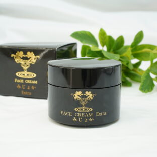 フェイスクリーム・みじょかExtra　美肌　回復促進